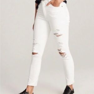 Abercrombie and Fitch A&F White/ Cream High Rise Boyfriend Jeans size 0R